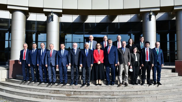 Uzun, Batı Karadeniz Üniversiteleri Birliği toplantısında