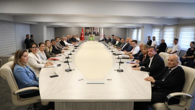 Vali Arslan Başkanlığında İl Hayvanları Koruma Kurulu Toplantısı Gerçekleştirildi