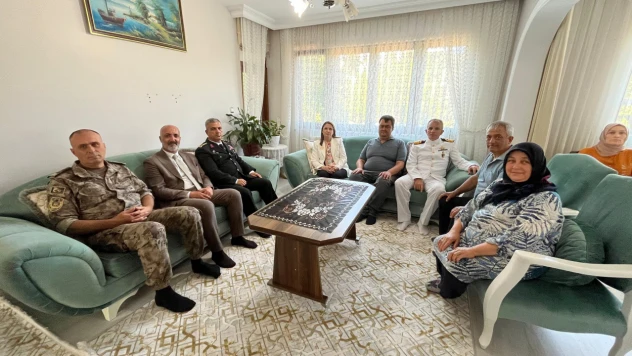 Vali Arslan'dan 15 Temmuz Gazisi Altıntaş'a ziyaret