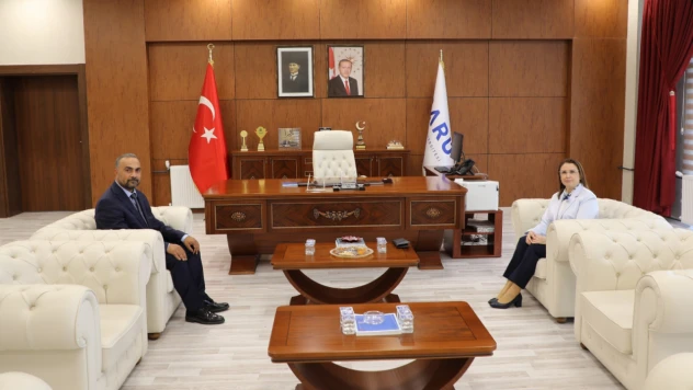 Vali Arslan'dan Rektör Akkaya'ya ziyaret