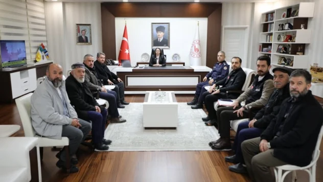 Vali Arslan Mağdur Vatandaşlarla Bir Araya Geldi