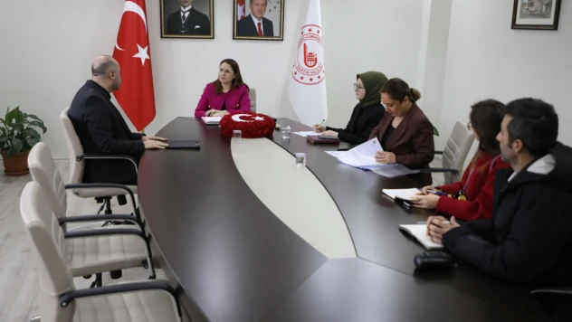 Vali Arslan Vatandaşların Sorunlarını Dinledi