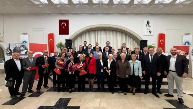 Yalçınkaya'dan Öğretmenlere Anlamlı Jest