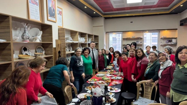 Yalçınkaya Kursiyerlerle Bir Araya Geldi