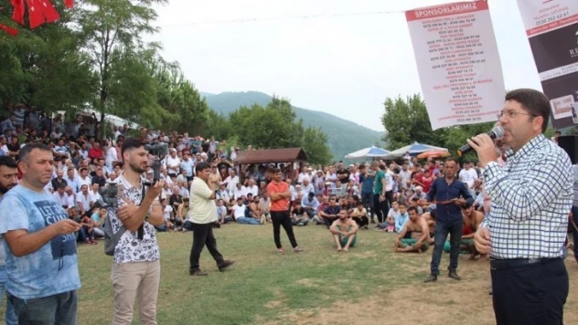 Yanaz'a güreş sahası yapılacak