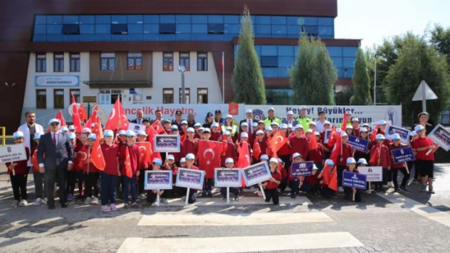 'Yayalara Öncelik Duruşu, Hayata Saygı Duruşu'