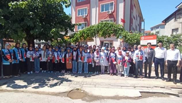 'Yazımda Kardeşlik Var' Kız Kampı başlıyor