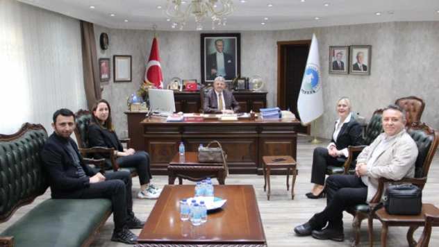 Yeni Yönetim'den Arslan ve Akın'a ziyaret