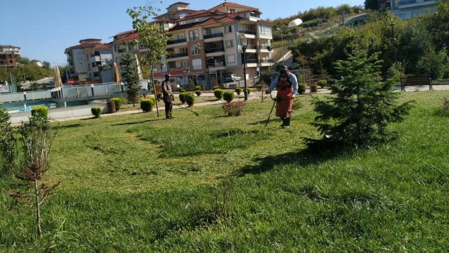 Yeşil alanlarda çalışmalar sürüyor