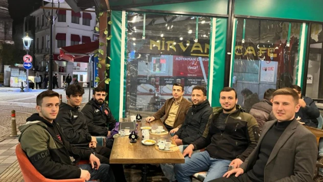 Yıldırım, başarılı sporcuyu ödüllendirdi