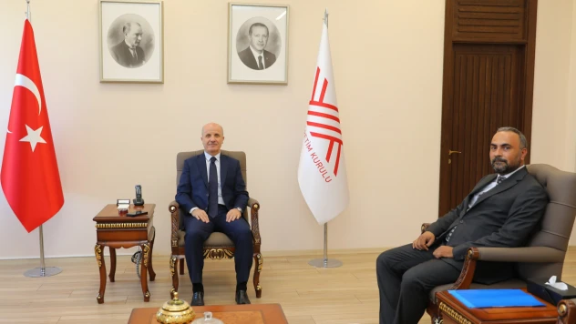 YÖK Başkanı'ndan BARÜ'ye övgü