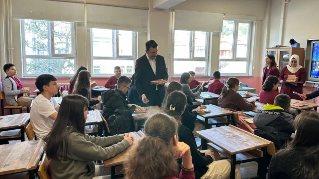 Kaymakam Çetin Öğrencilerin İkinci Dönem Heyecanına Ortak Oldu
