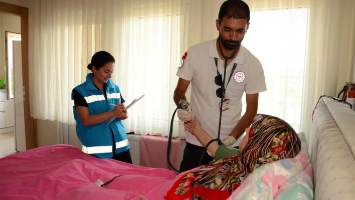 80 Yaş Üstü ve Engelliler İçin Uzaktan Sağlık Hizmeti Başladı