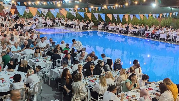 AK Parti 24'üncü Yaşını Kutladı