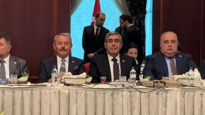 Aldatmaz Erdoğan ile toplantının ardından Fidan'la görüştü