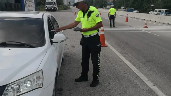 Alkollü ve Ehliyetsiz Sürücülere Ceza Yağdı