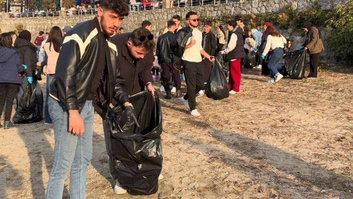 Amasra'da 600 Öğrenci Çevre İçin Bir Araya Geldi