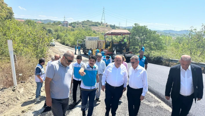 Amasra eski yolda asfalt çalışmaları sürüyor