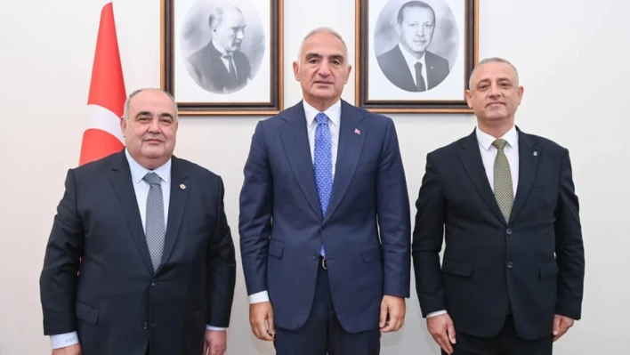 Amasra'nın turizm projeleri Kültür Bakanı Ersoy'a aktarıldı