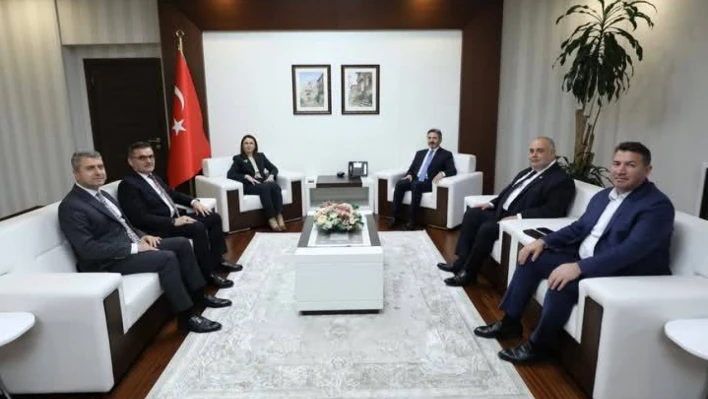 Bakan Yardımcısı Aydın, Valiliği ziyaret etti