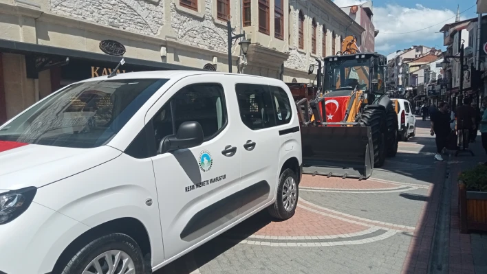 Bartın Belediyesi yeni araçlarını tanıttı