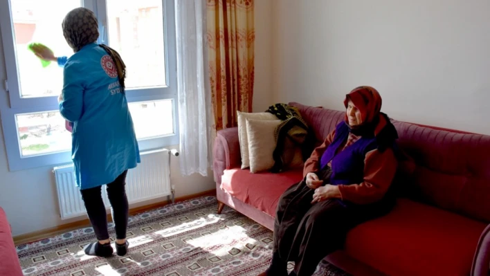Bartın'daki ihtiyaç sahiplerine destek sürüyor