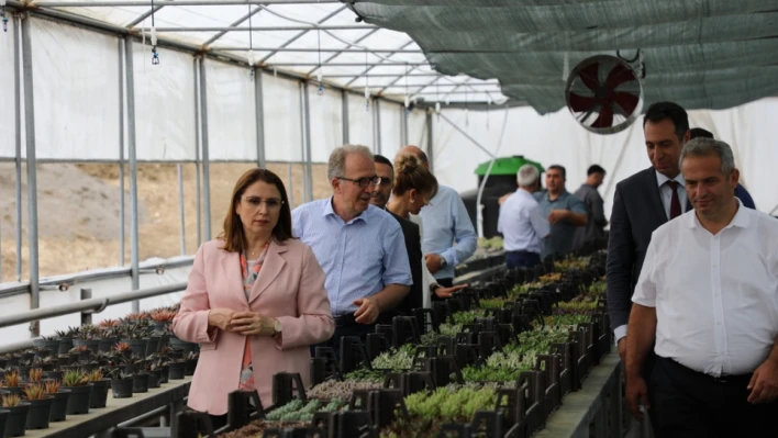 BARÜ'de düzenlenen panelde tarımın geleceği konuşuldu