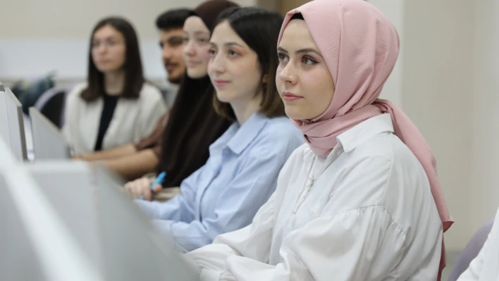 BARÜ'de İlahiyat Fakültesi kuruldu