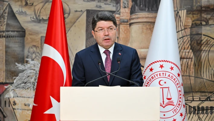 BARÜ'den Yılmaz Tunç'a Vefa, Tunç'tan Prensipli Duruş