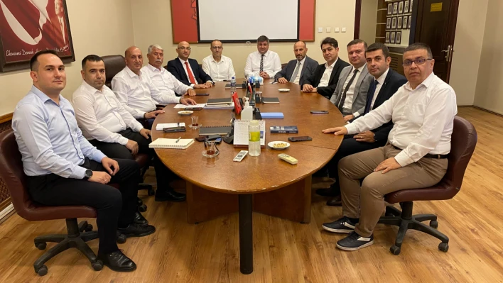 Başkan Balık banka müdürleriyle TOBB Nefes Kredisi için toplandı