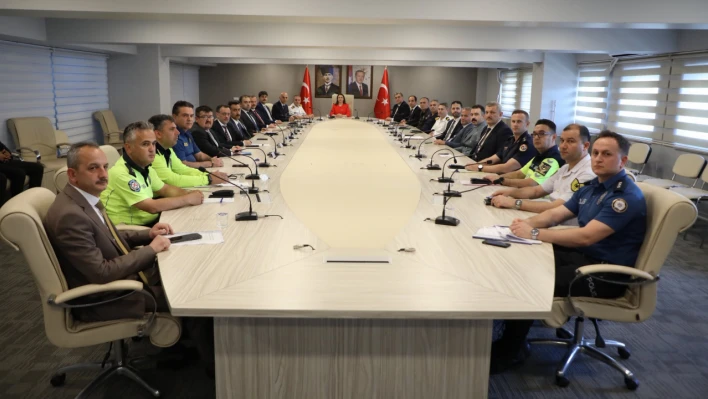 Bayram tedbirleri gözden geçirildi