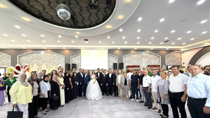 Bir ömür mutluluklar dileriz