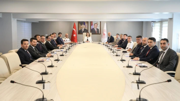 Çocuk ve Gençler İçin Güvenlik Tedbirleri Masaya Yatırıldı