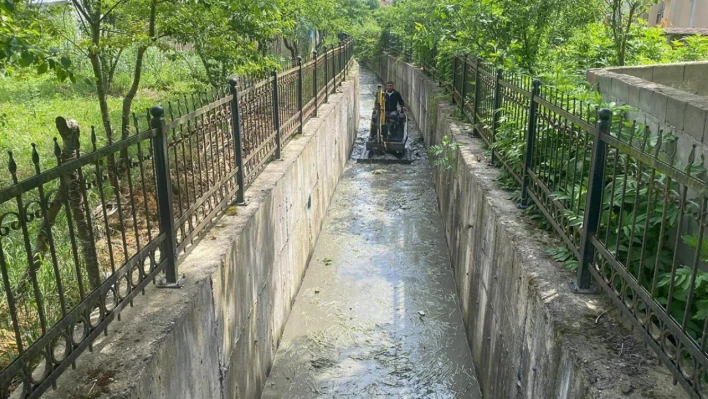 Dere yatakları temizleniyor