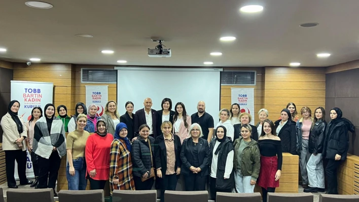 'Dijital Girişimcilik İle İşletmelerde Sosyal Medya Yönetimi Eğitimi'