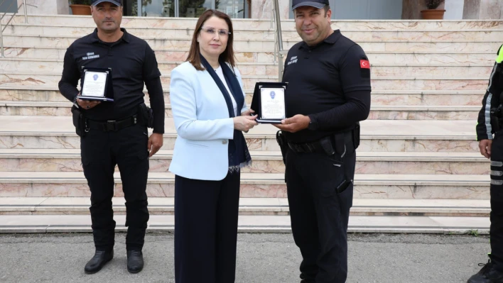 Eğitimi başarıyla tamamladılar