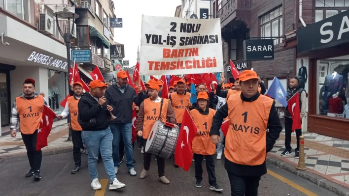 Emek ve Dayanışma Günü yağmura rağmen coşkuyla kutlandı