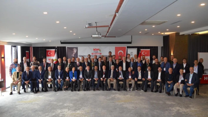 Gazetecilerden BİK'e çağrı: 'Yerel basına destek olun'