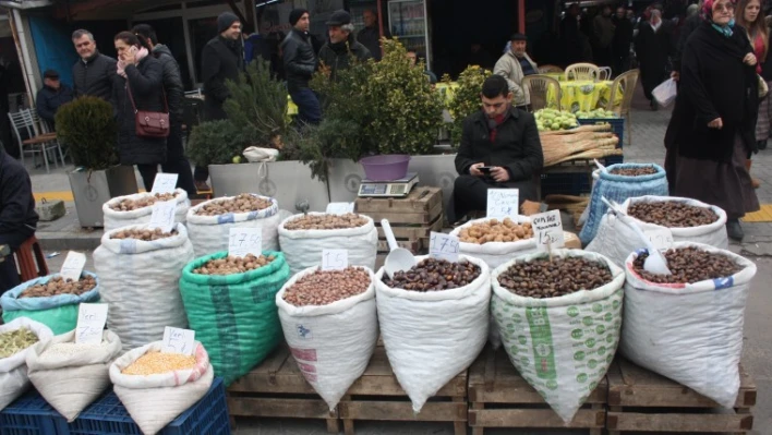 Soğuk hava hem pazarı hem tezgahları vurdu