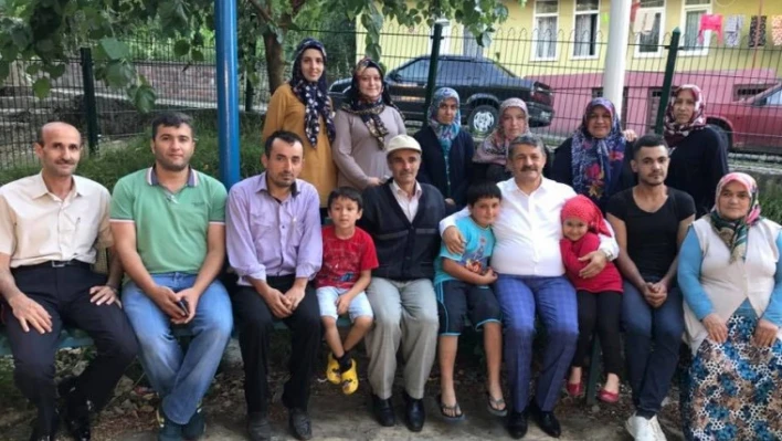 AKIN ESENTEPELİLERLE BİR ARADA