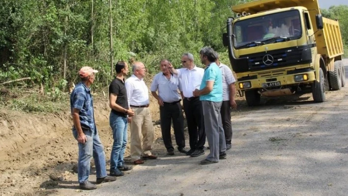 GRUP KÖY YOLLARINDA ÇALIŞMALAR DEVAM EDİYOR
