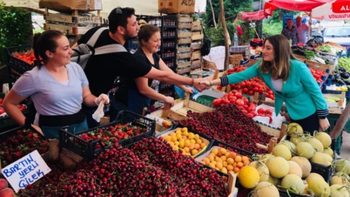 Bankoğlu 'Dileğimiz dostça bir bayramdır'