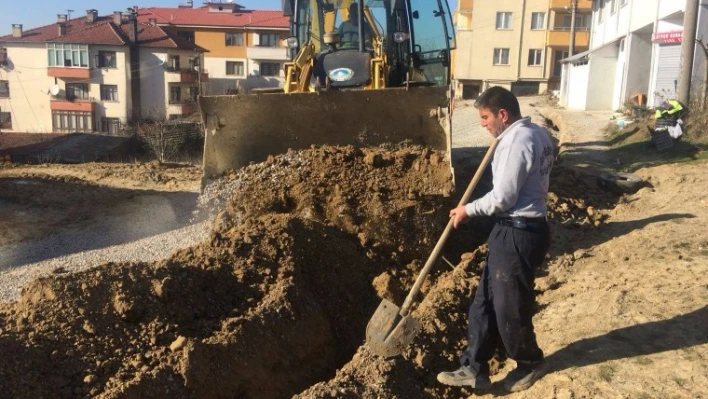 Su şebeke hattı yenileniyor