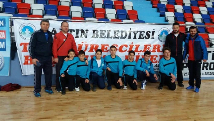 Bartın belediyesi spor kulübü güreş branşı sporcuları antalya yolcusu 
