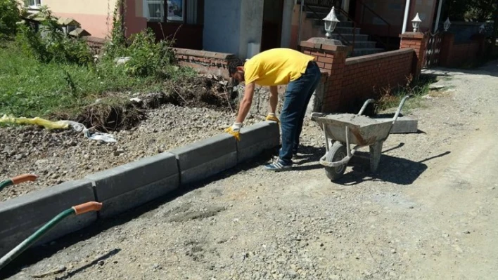 BALAMBA'DA  YOL VE KALDIRIM ÇALIŞMASI