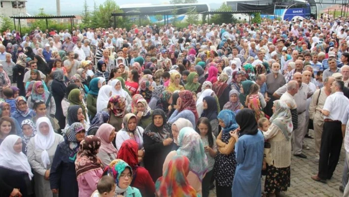 HACI ADAYLARI UĞURLANDI