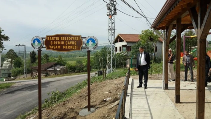 Köy konağı yaşam merkezi oldu