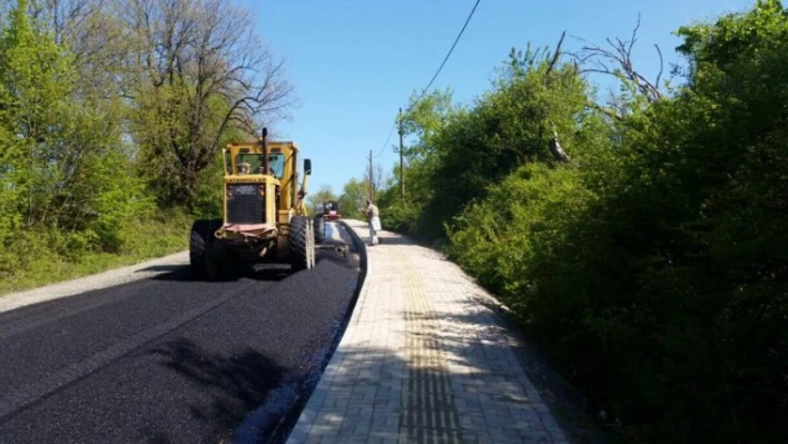 Yol düzenleme çalışmaları devam ediyor