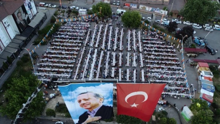 AK Parti'den 4 bin kişilik iftar