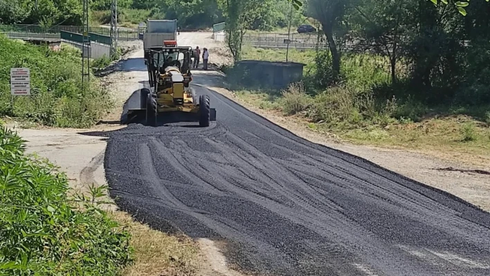 İl Özel İdaresi'nden köylere yol, altyapı ve temizlik hamlesi